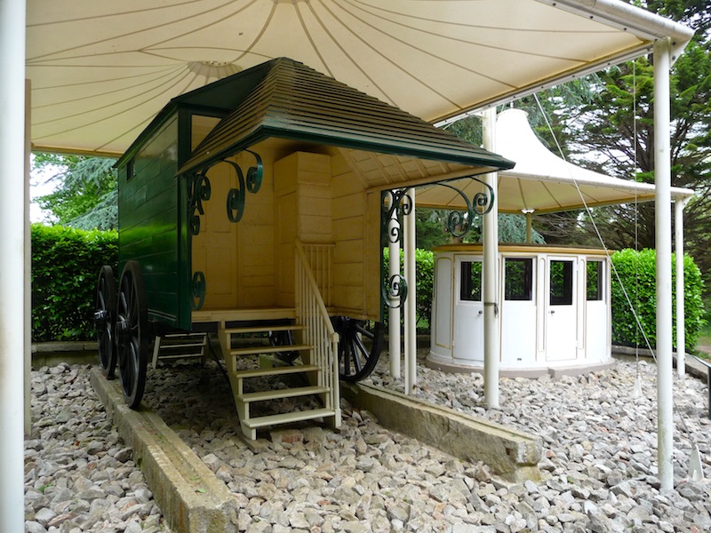 Badewagen und Deckhaus  _723