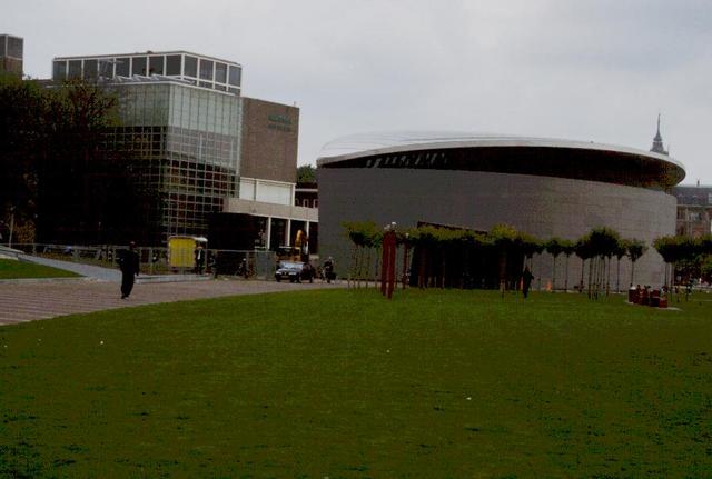 Van Gogh Museum Amsterdam  _281103