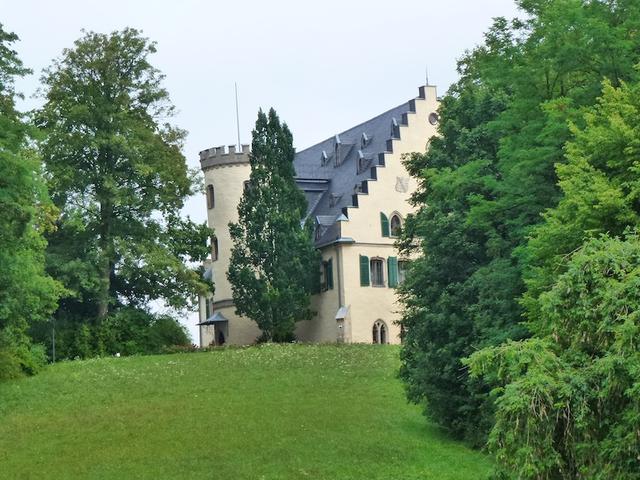 Schloß Rosenau _P1000471